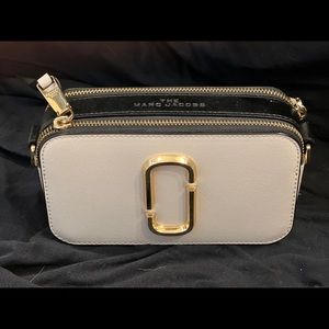 Marc Jacobs The Snapshot Handbag.